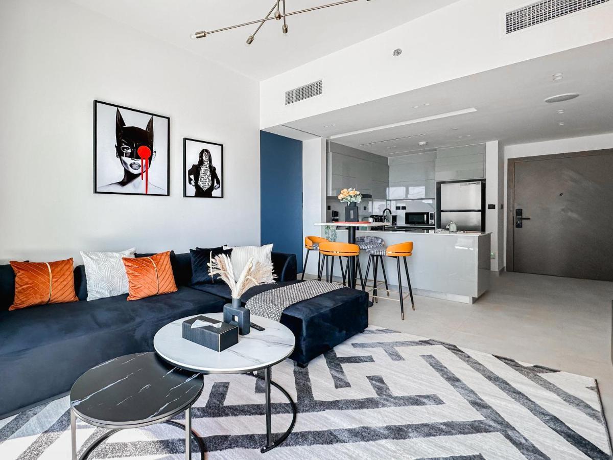 Apartment Trophy - Luxury Canal View Suites.