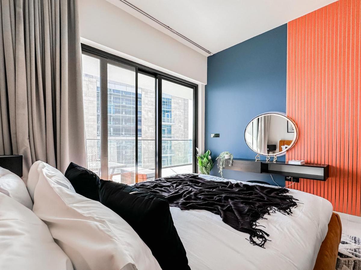 Apartment Trophy - Luxury Canal View Suites. *